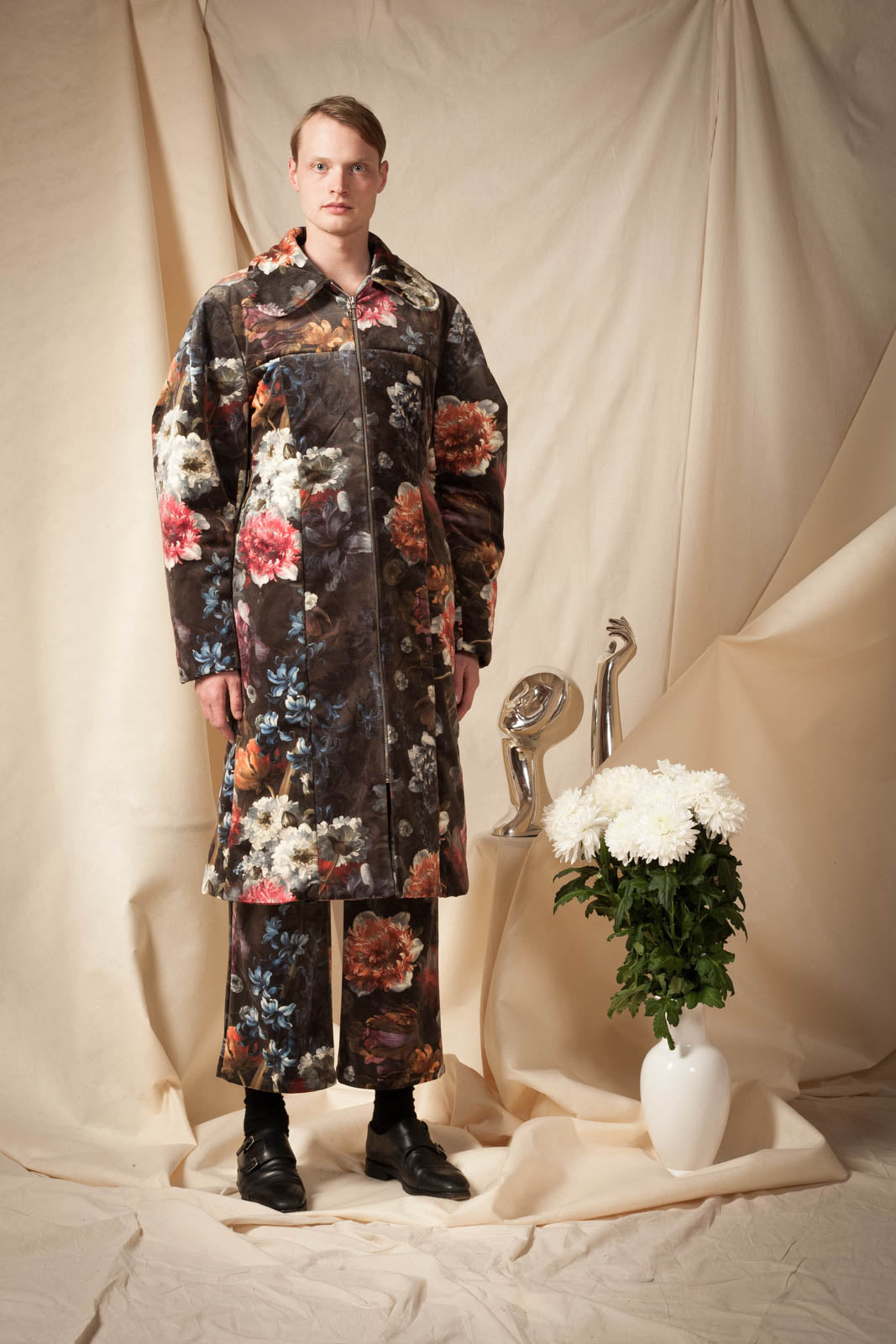Floral Velvet Bar Coat
