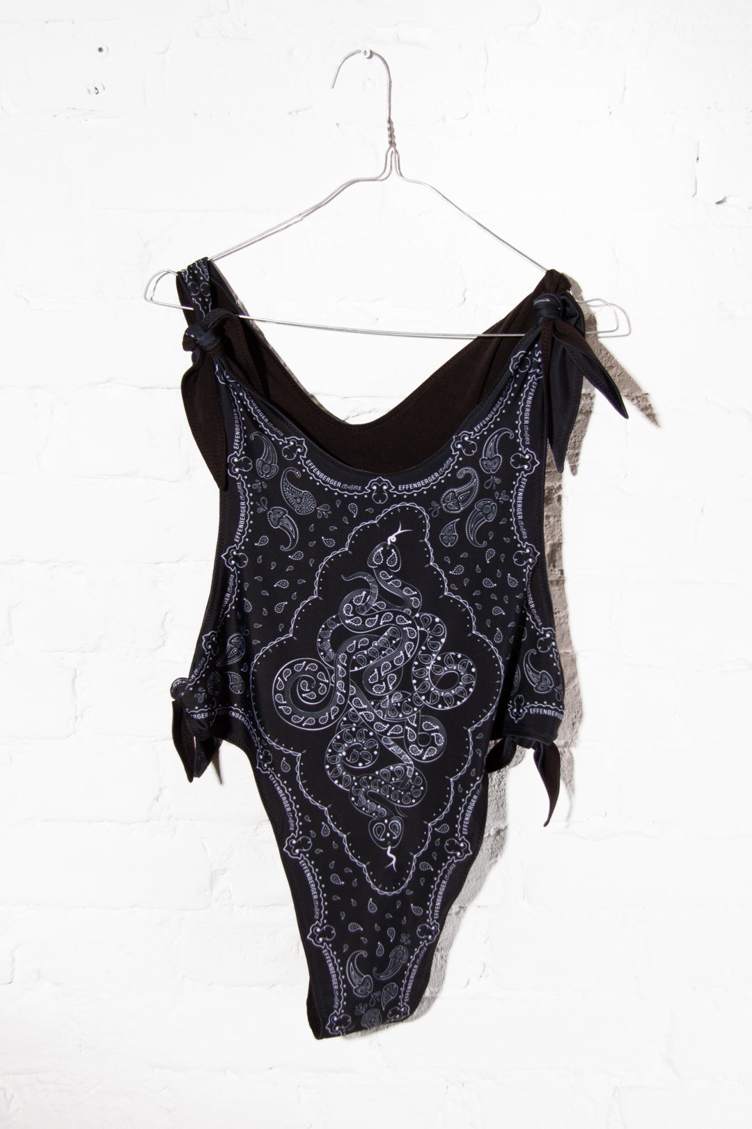 Bandana Body - Sample